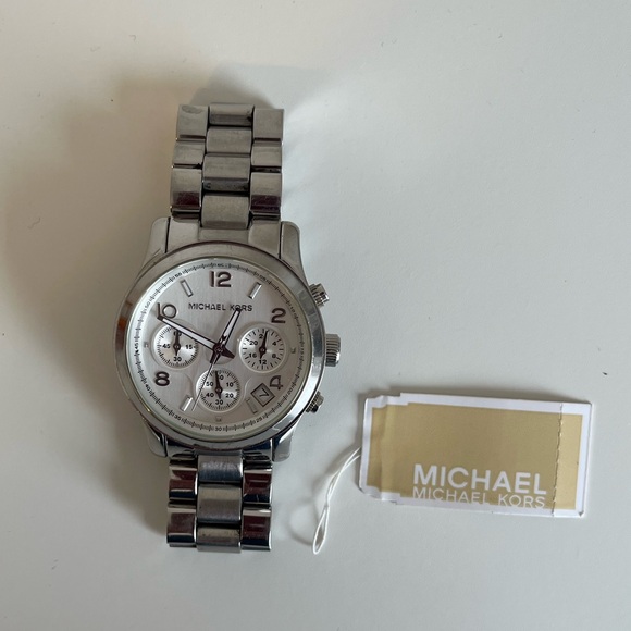 Michael Kors Women’s Silver Runway Watch - Picture 3 of 6
